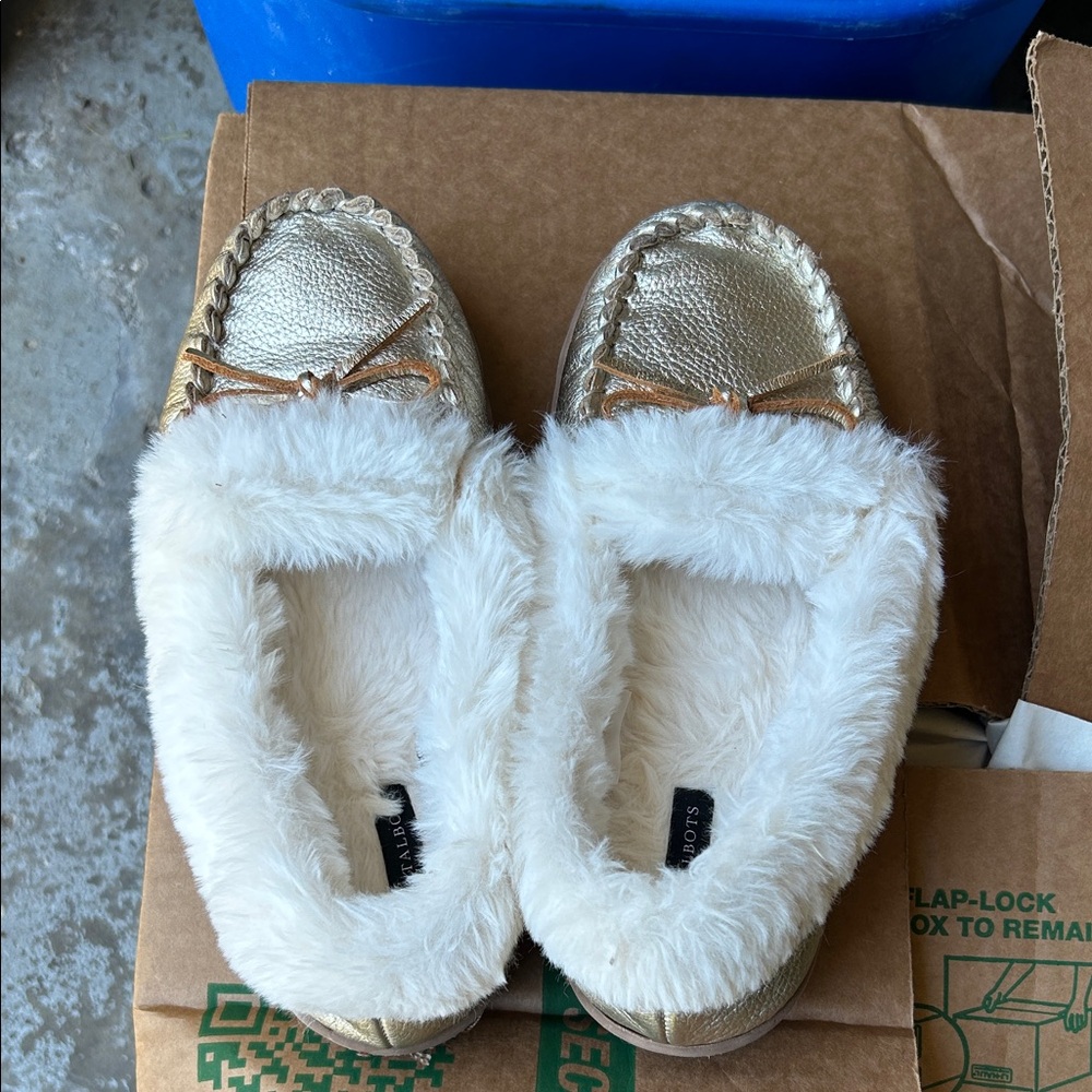 Talbots Metallic Gold Faux-Fur Lined Moccasin Slippers, new